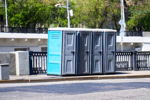 Best Portable toilet rental cost  in Creve Coeur, IL
